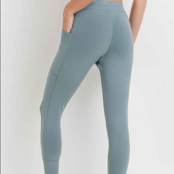 Skinny Cargo Legging - Picture 4 of 4